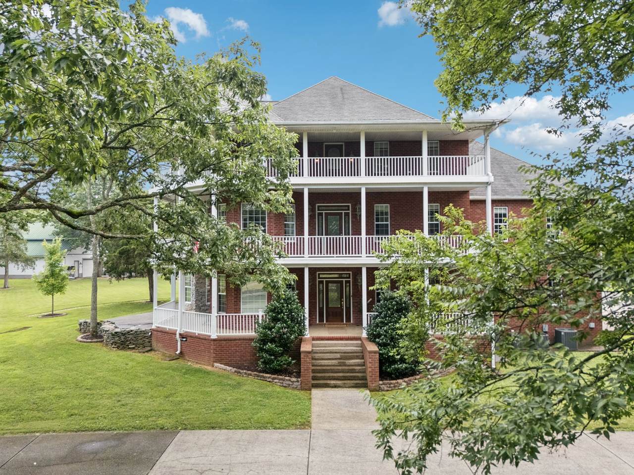 115 Rea Dr - Photo 1