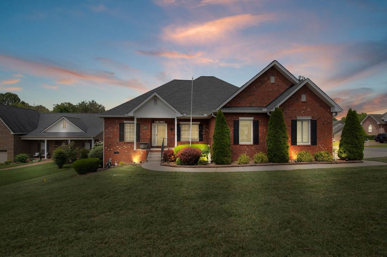 800 Evan Ct - Photo 1