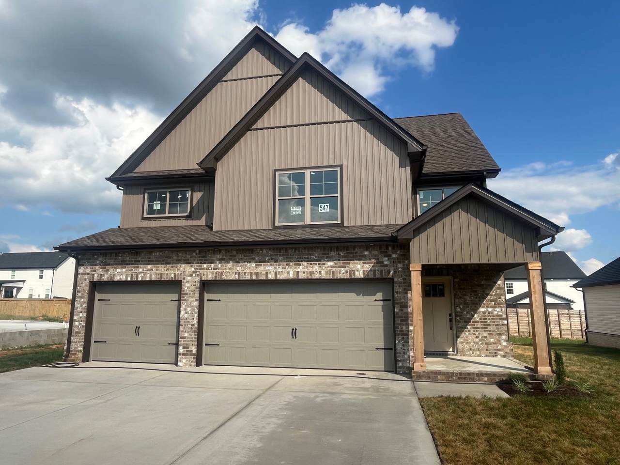 618 Woodrush Dr - Photo 1