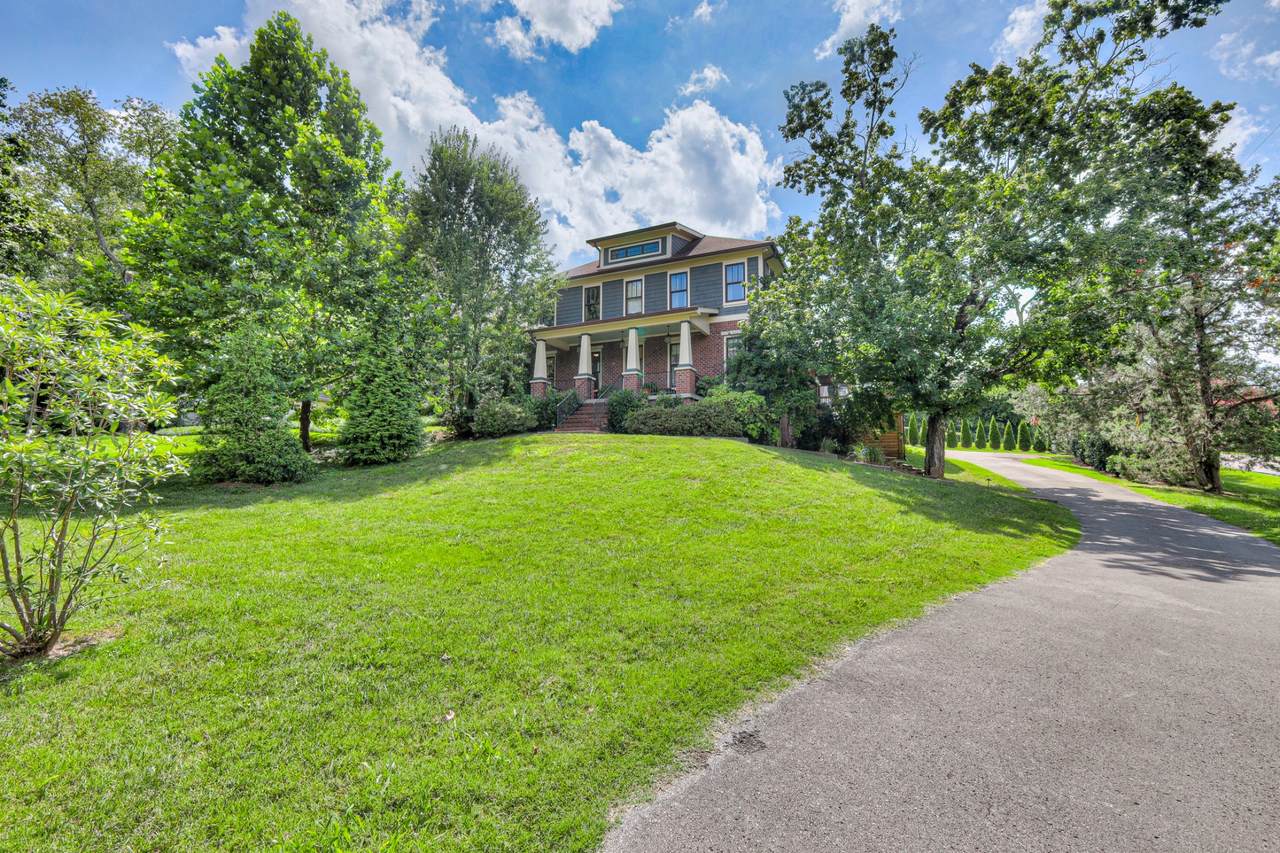 3297 Lealand Ln - Photo 1