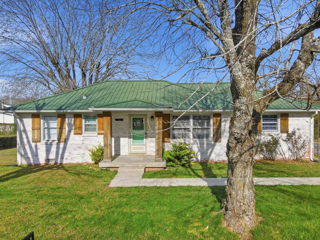 812 Bel Aire Dr - Photo 1