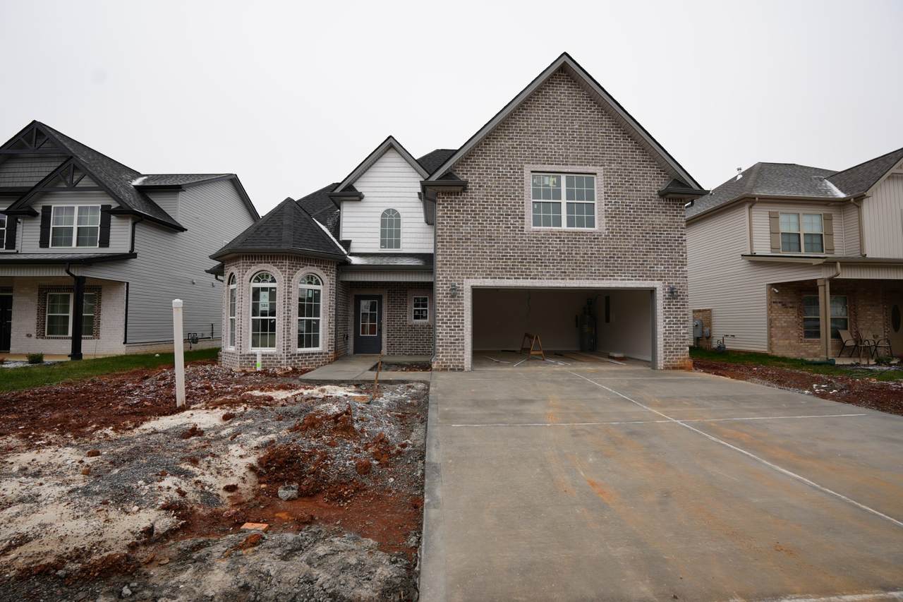 584 Summerfield - Photo 1