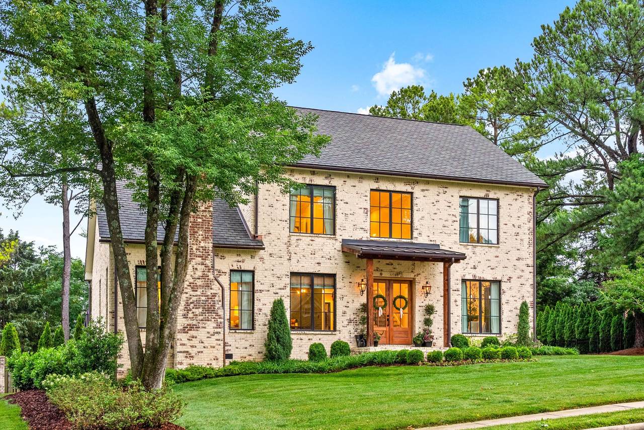 825 Salisbury Way - Photo 1