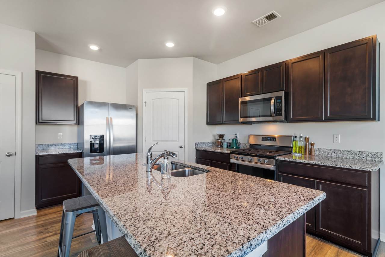 7511 Cash Crossing Ct - Photo 1