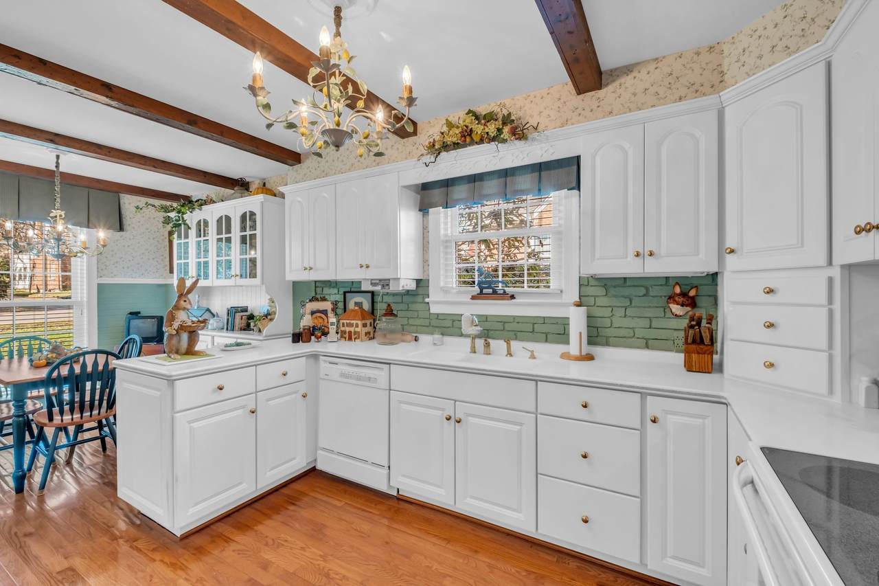 125 Castle Heights Ave - Photo 1