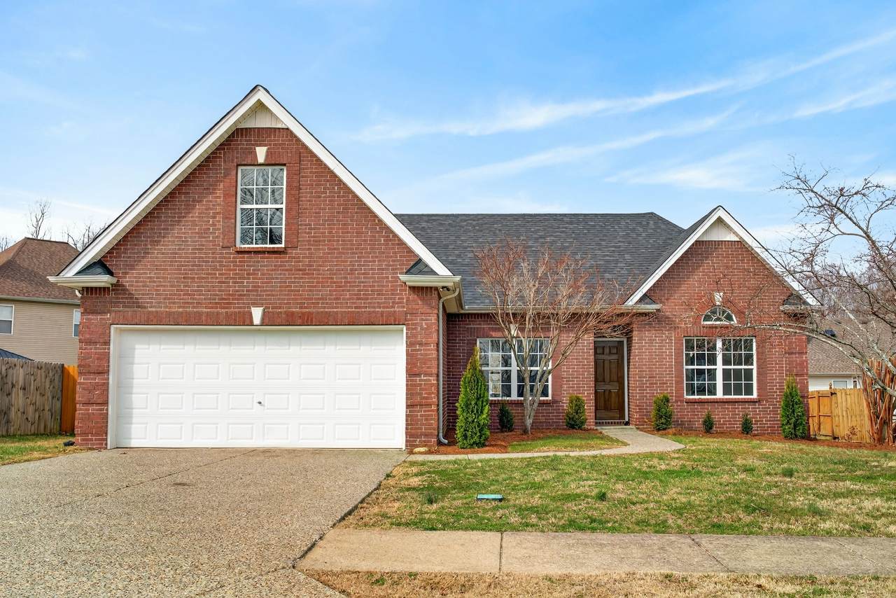 403 Foster Dr - Photo 1