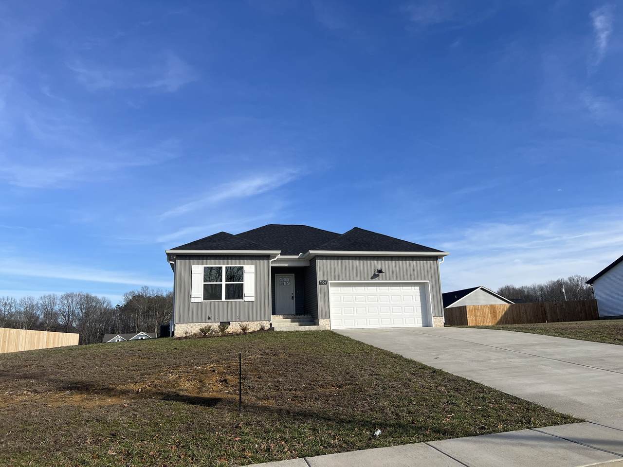 1306 Angus Way - Photo 1