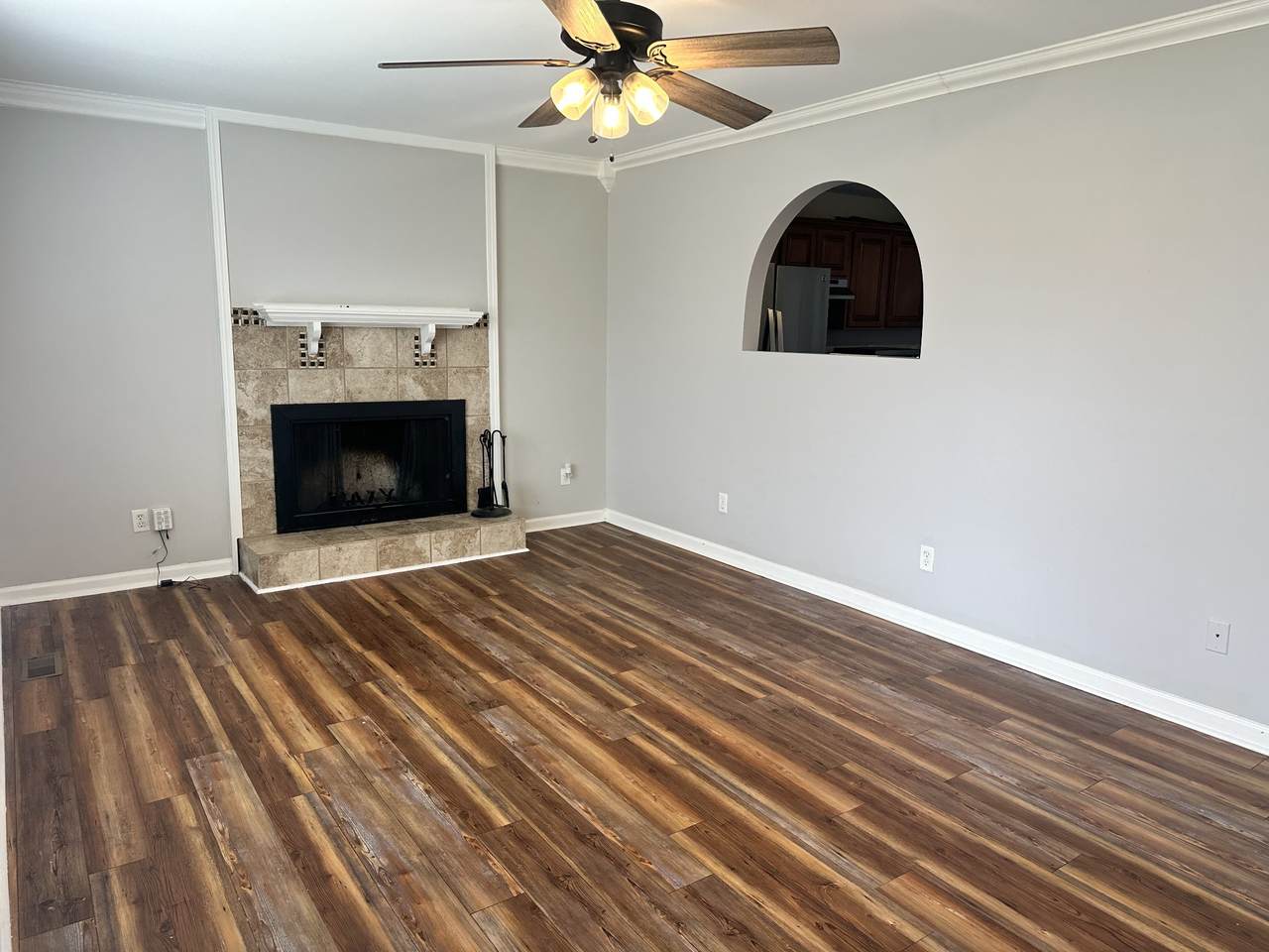 https://bt-photos.global.ssl.fastly.net/nashville/1280_boomver_3_RTC3130894-1.jpg