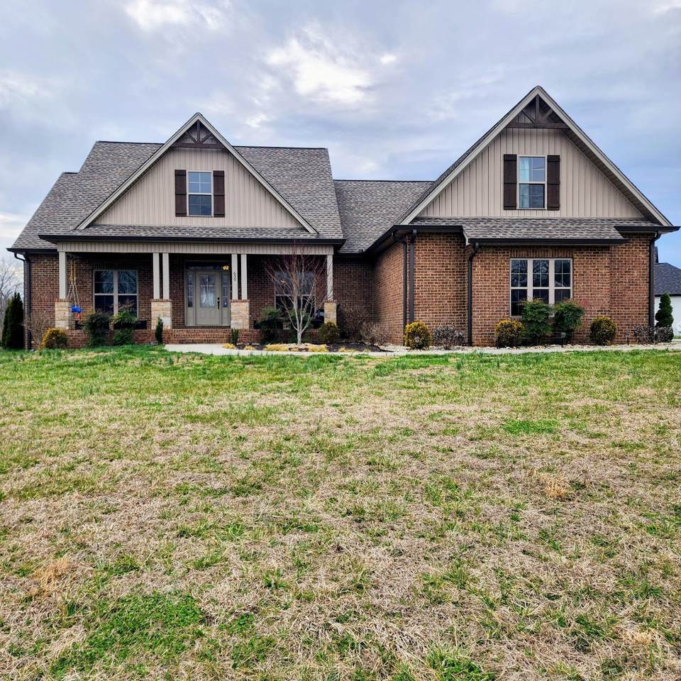 639 Blue Water Dr - Photo 1