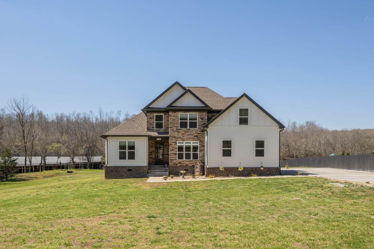 2864 Garners Creek Rd - Photo 1