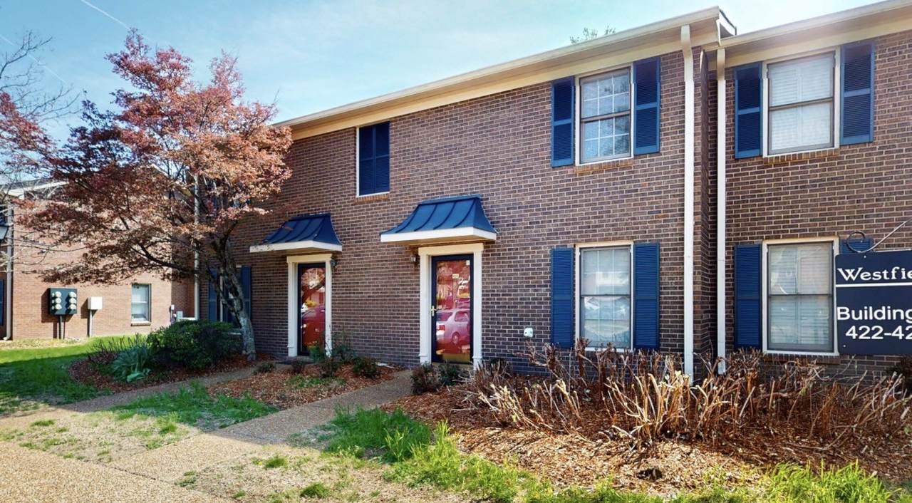 426 Westfield Dr - Photo 1