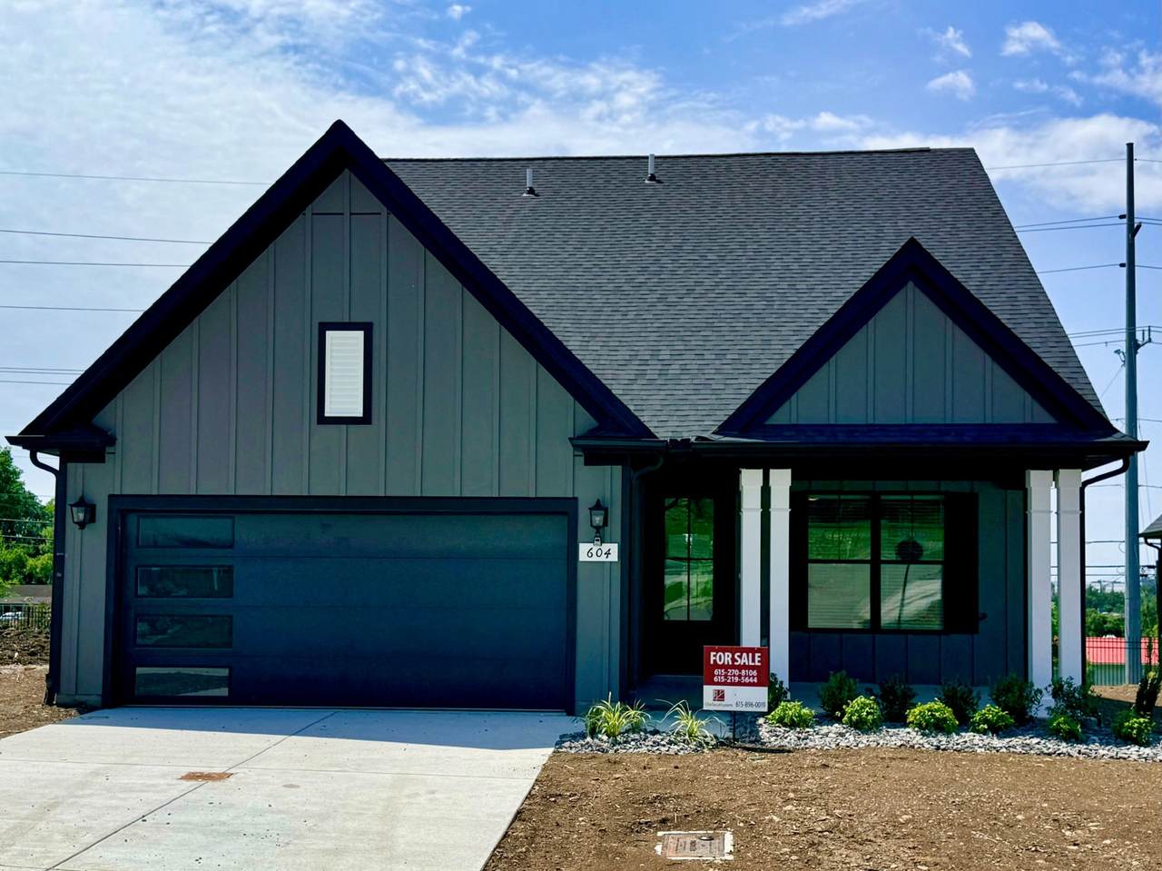 604 Gustaf Dr - Photo 1
