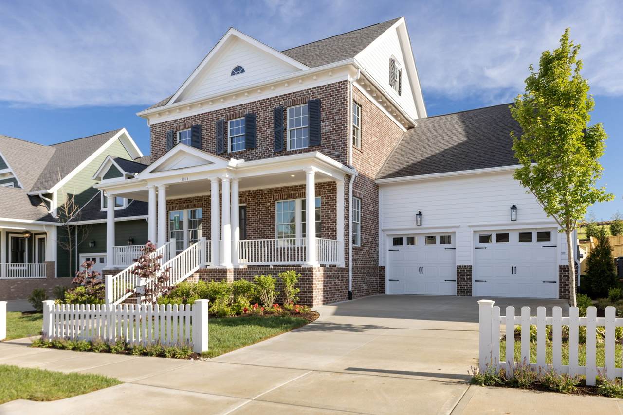 3014 Winterberry Drive - Photo 1
