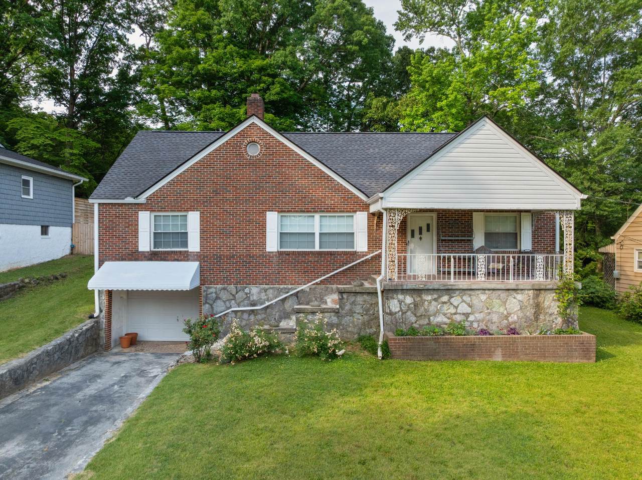 110 Forsythe Street - Photo 1