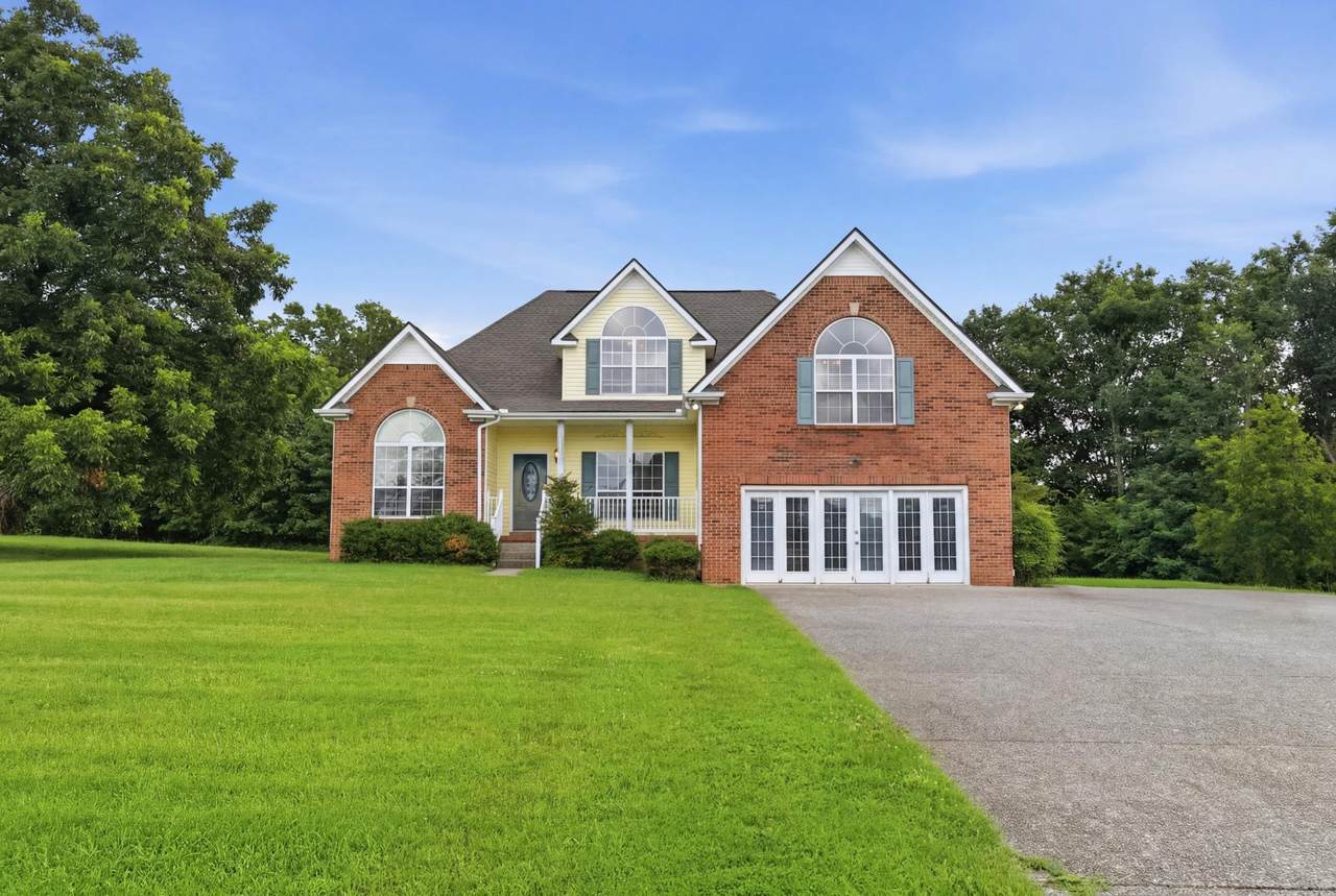 813 Shun Pike - Photo 1