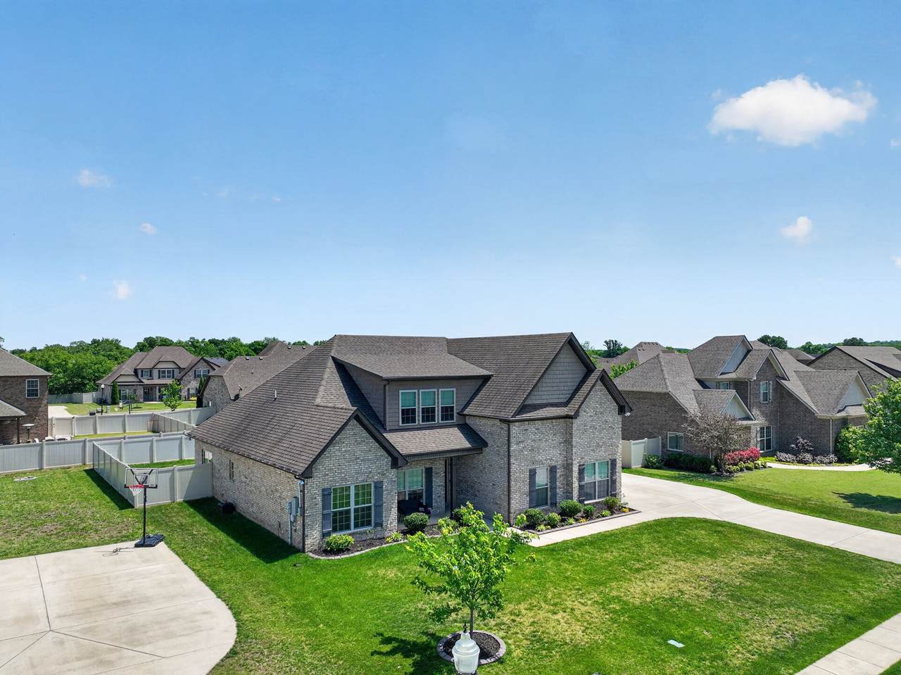 https://bt-photos.global.ssl.fastly.net/nashville/1280_boomver_3_RTC3183677-1.jpg