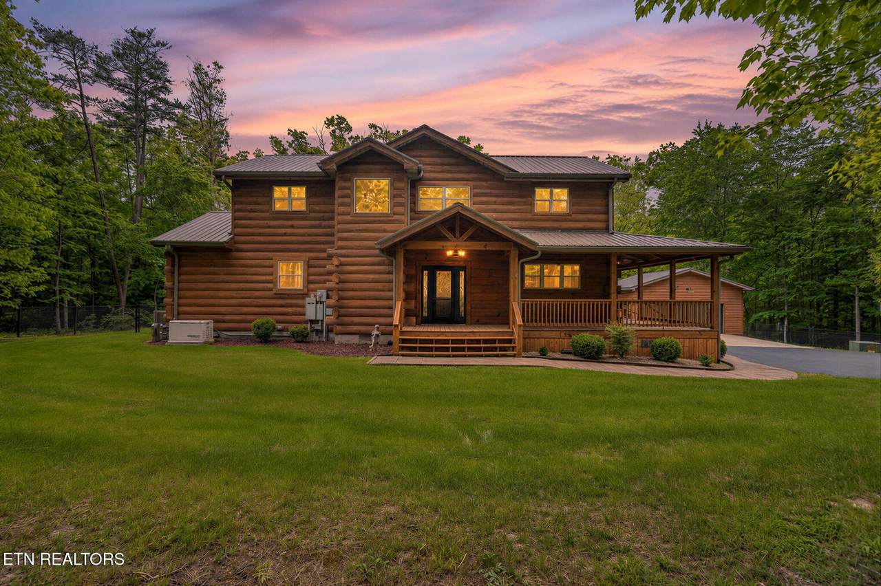 704 White Oak Rd - Photo 1