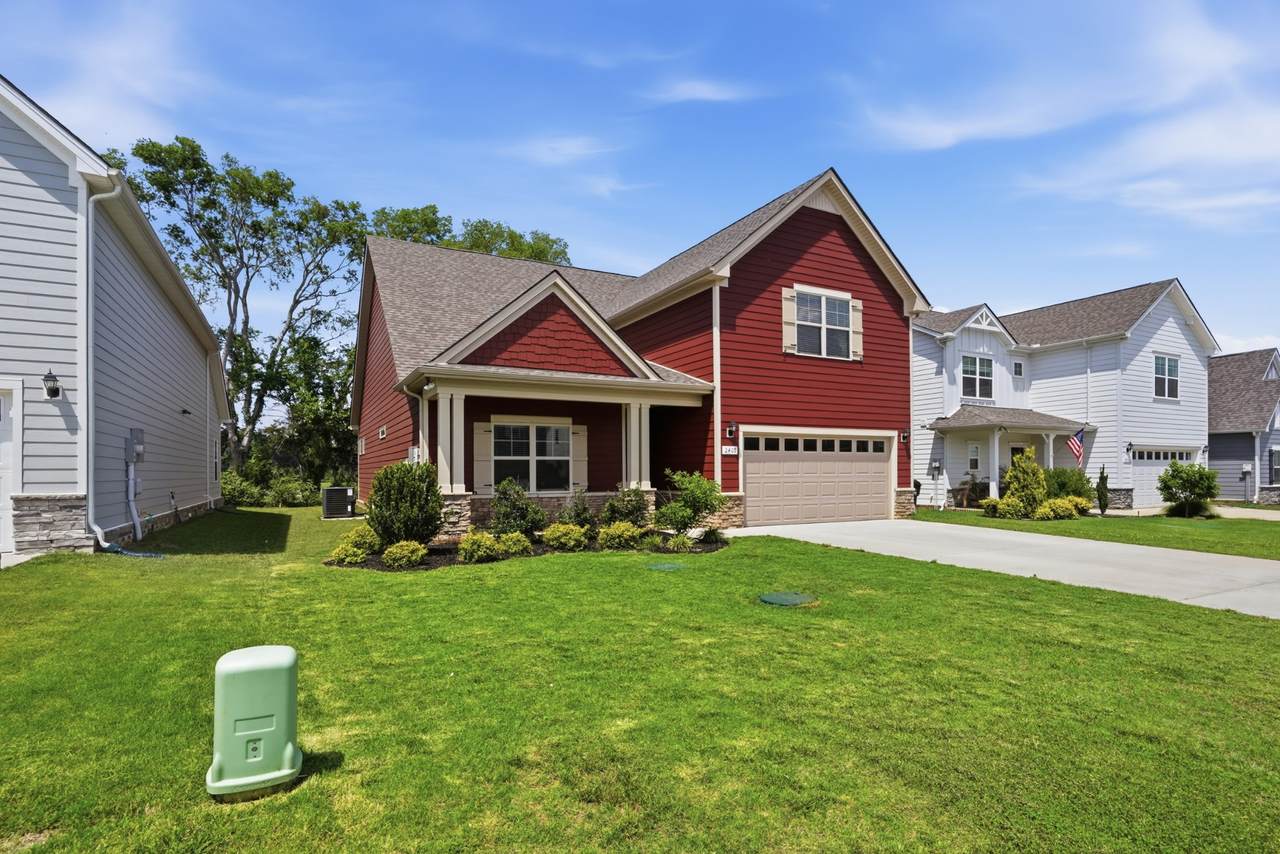 https://bt-photos.global.ssl.fastly.net/nashville/1280_boomver_3_RTC3220442-1.jpg
