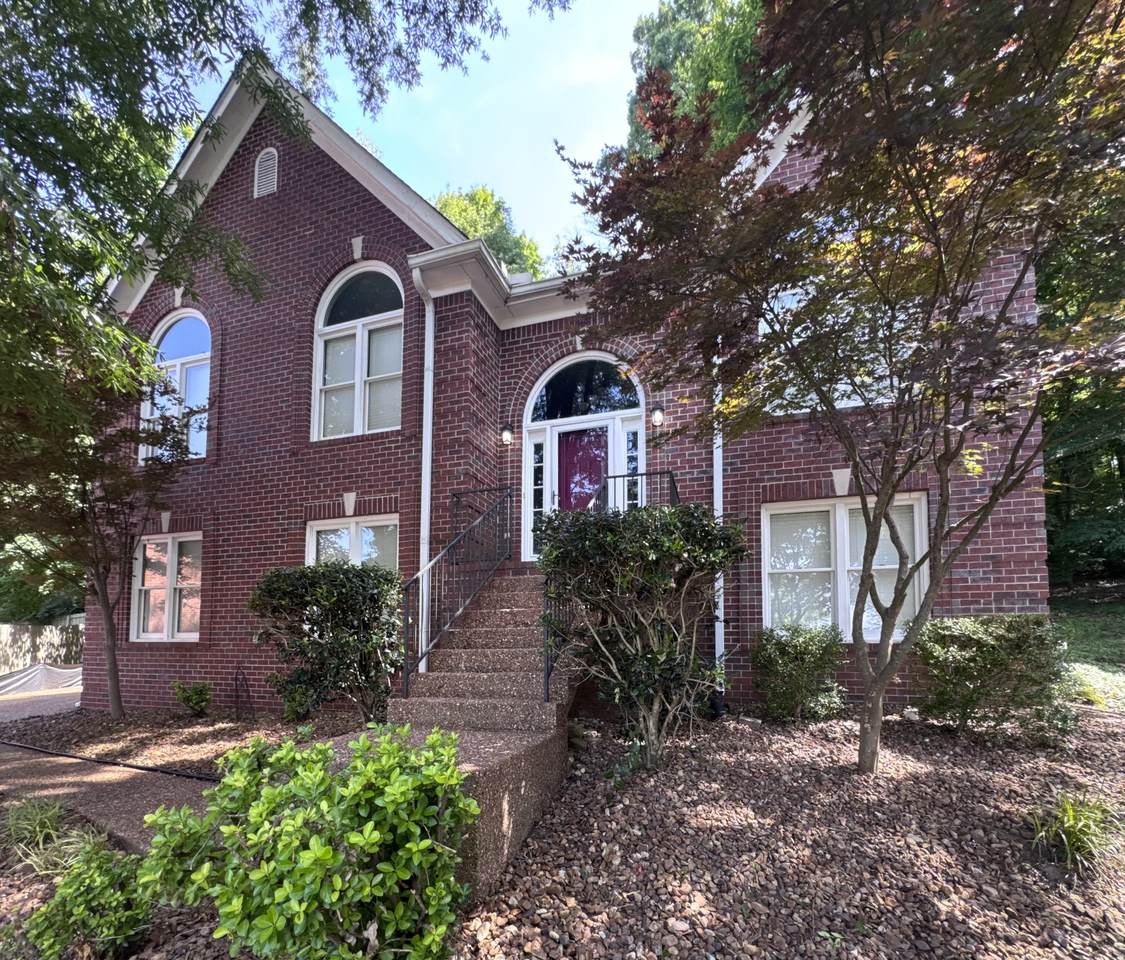 409 Sunset Ct - Photo 1