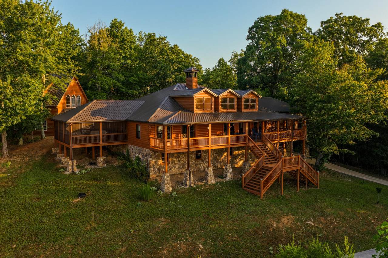 260 Lakeside Lodge Lane - Photo 1