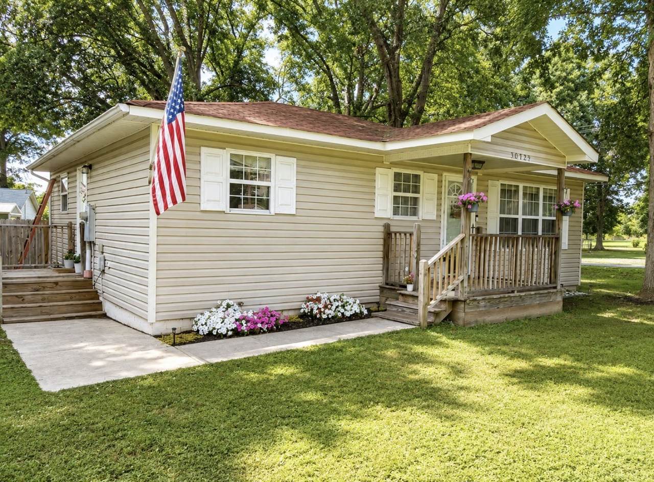30429 Sims St - Photo 1
