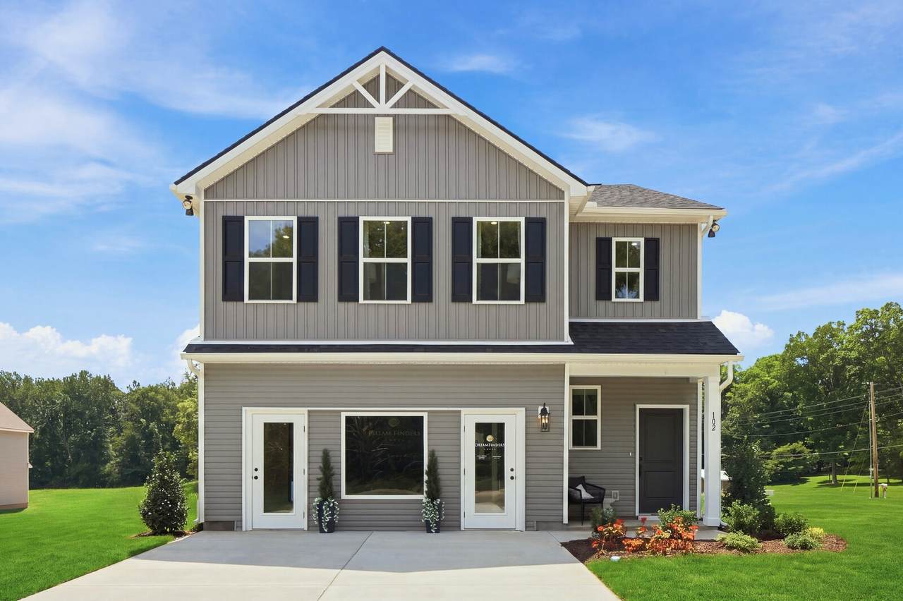102 Jasper Way - Photo 1
