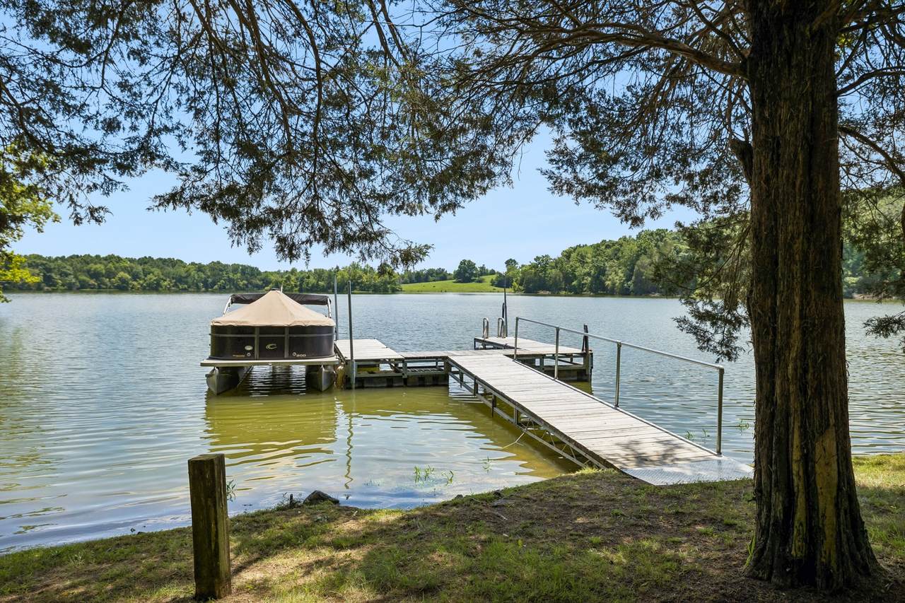 1012 S Wrights Ct - Photo 1