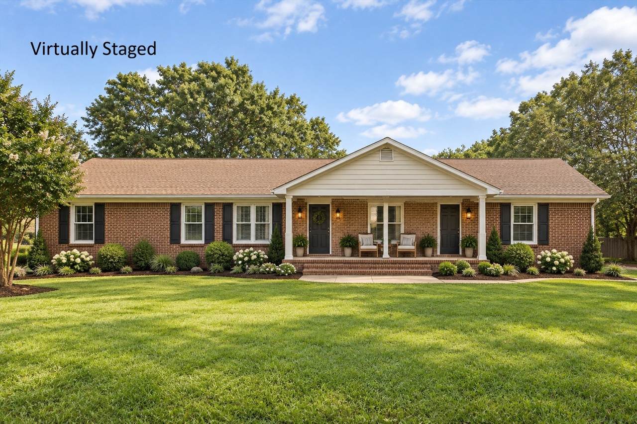 704 Redwood Cir - Photo 1