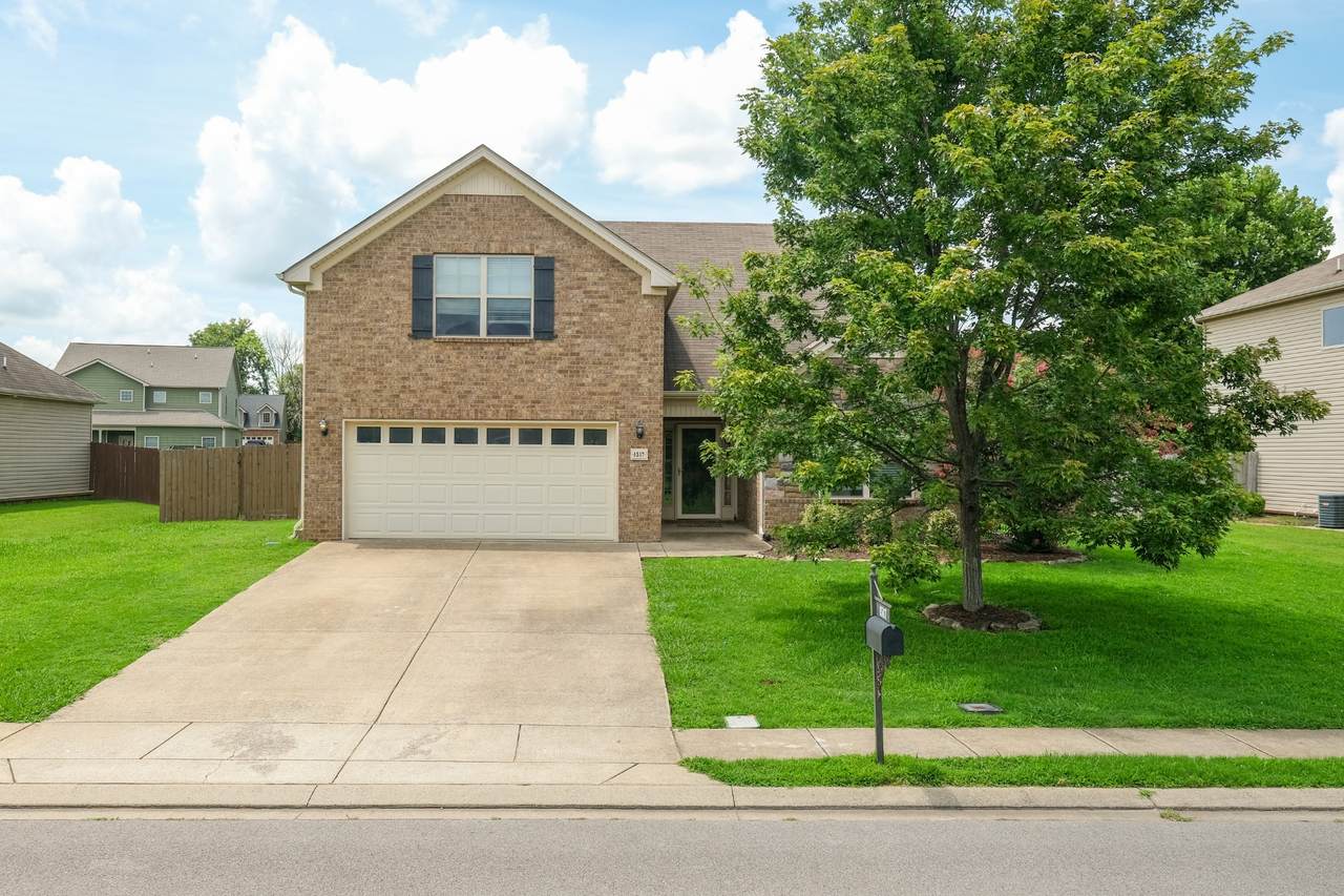 1517 John Lee Ln - Photo 1