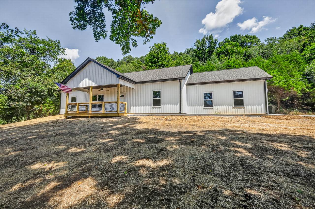5071 Campbellsville Pike - Photo 1