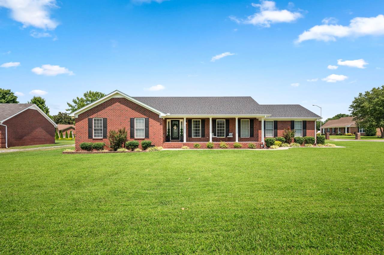 716 Haynes Dr - Photo 1