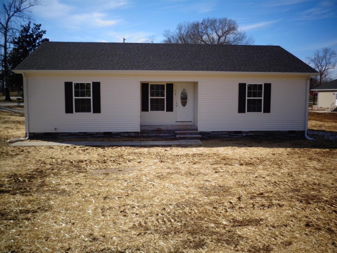 114 3rd Ave South - Photo 1