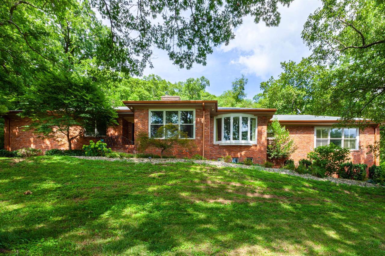 704 Summerly Dr - Photo 1