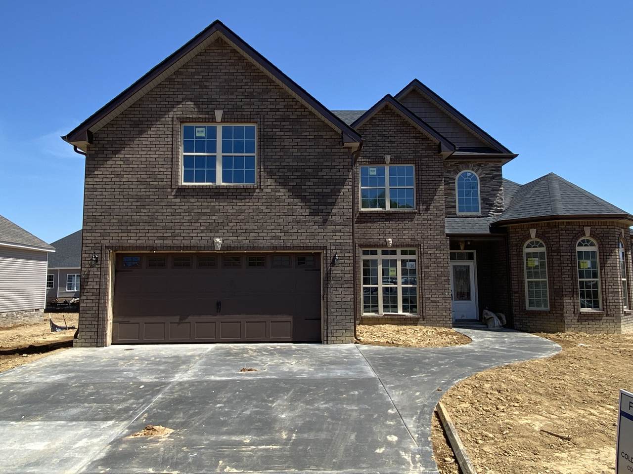 136 Easthaven - Photo 1