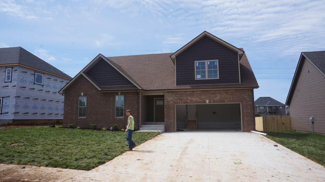 498 Autumnwood Farms - Photo 1