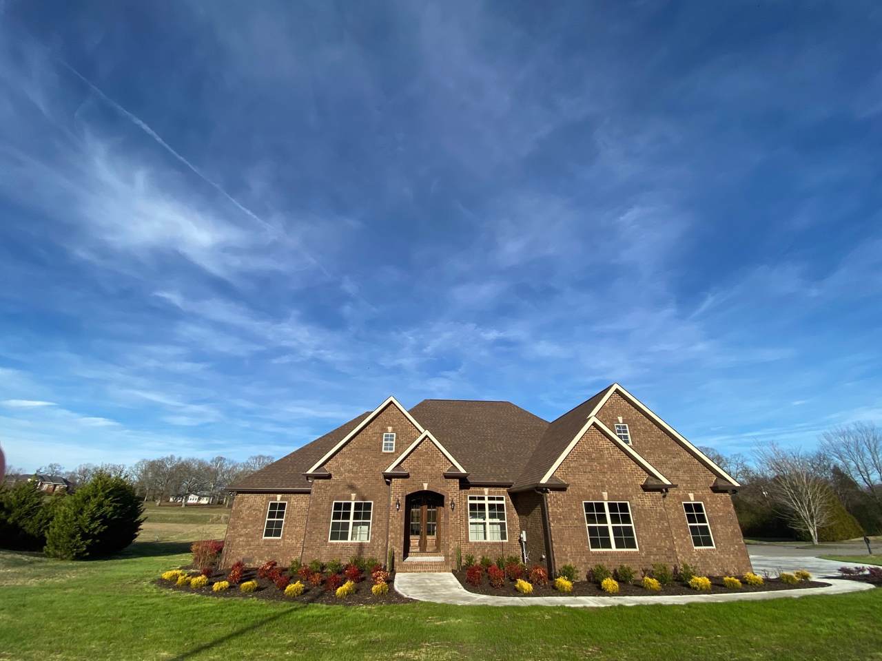 101N Victoria Court - Photo 1