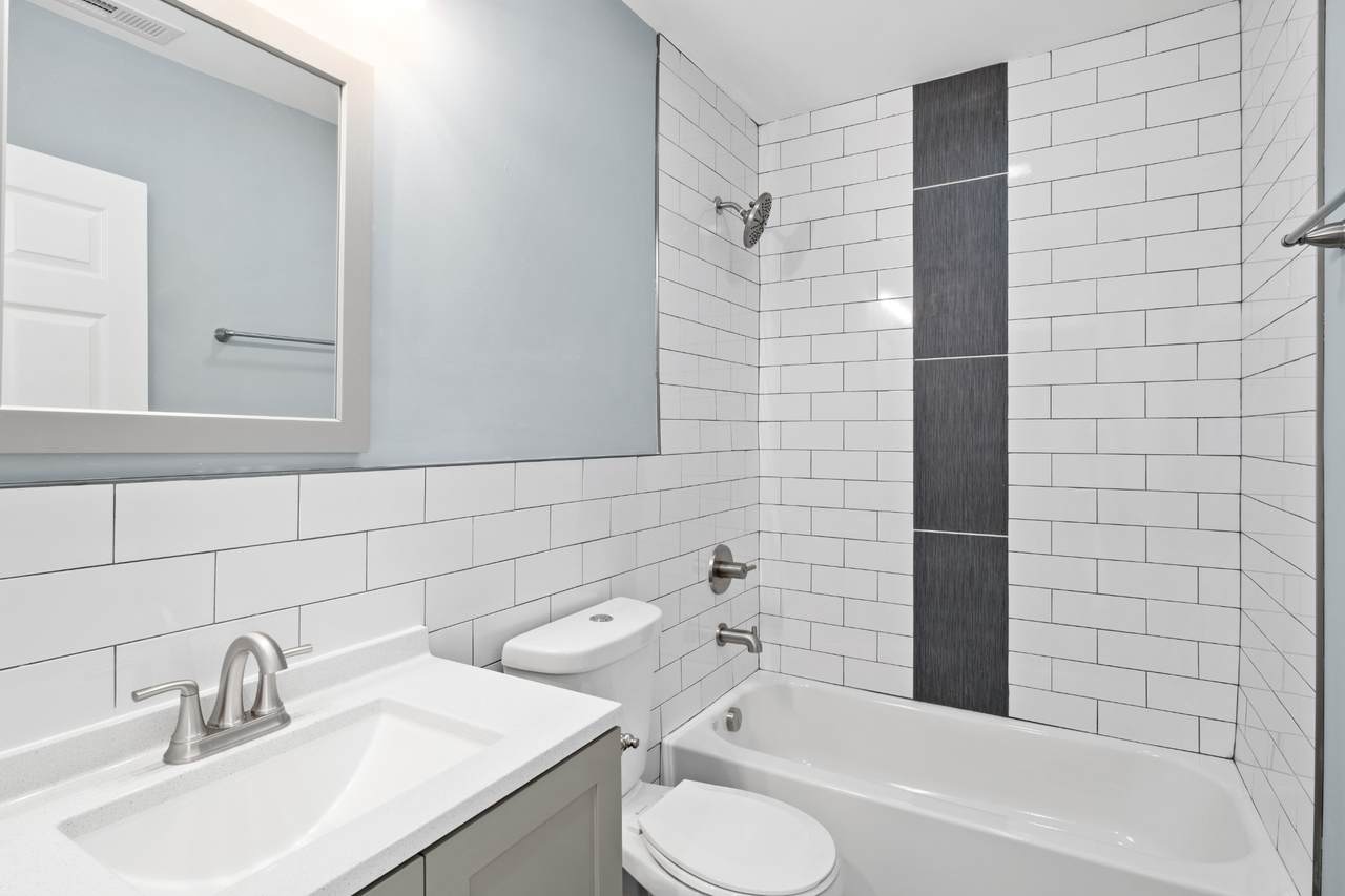 1005 Kendrick St - Photo 1