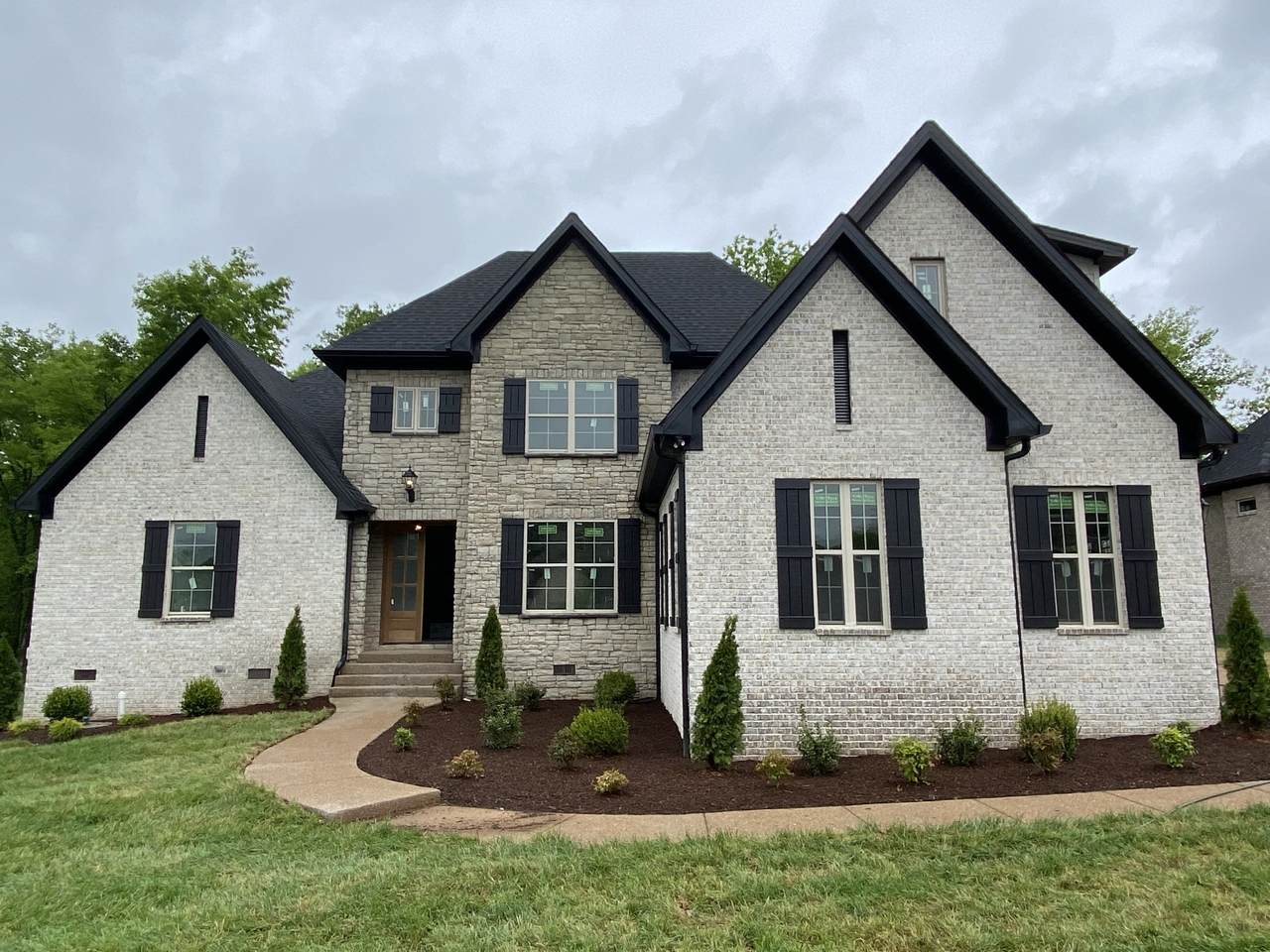 2007 Eagle View Rd - Photo 1