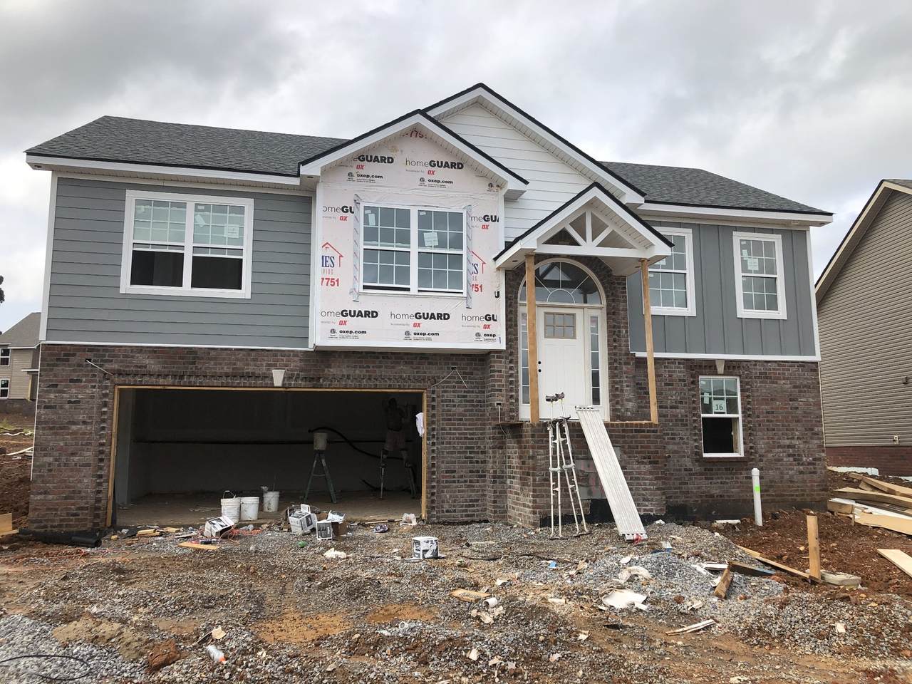 16 Charleston Oaks - Photo 1