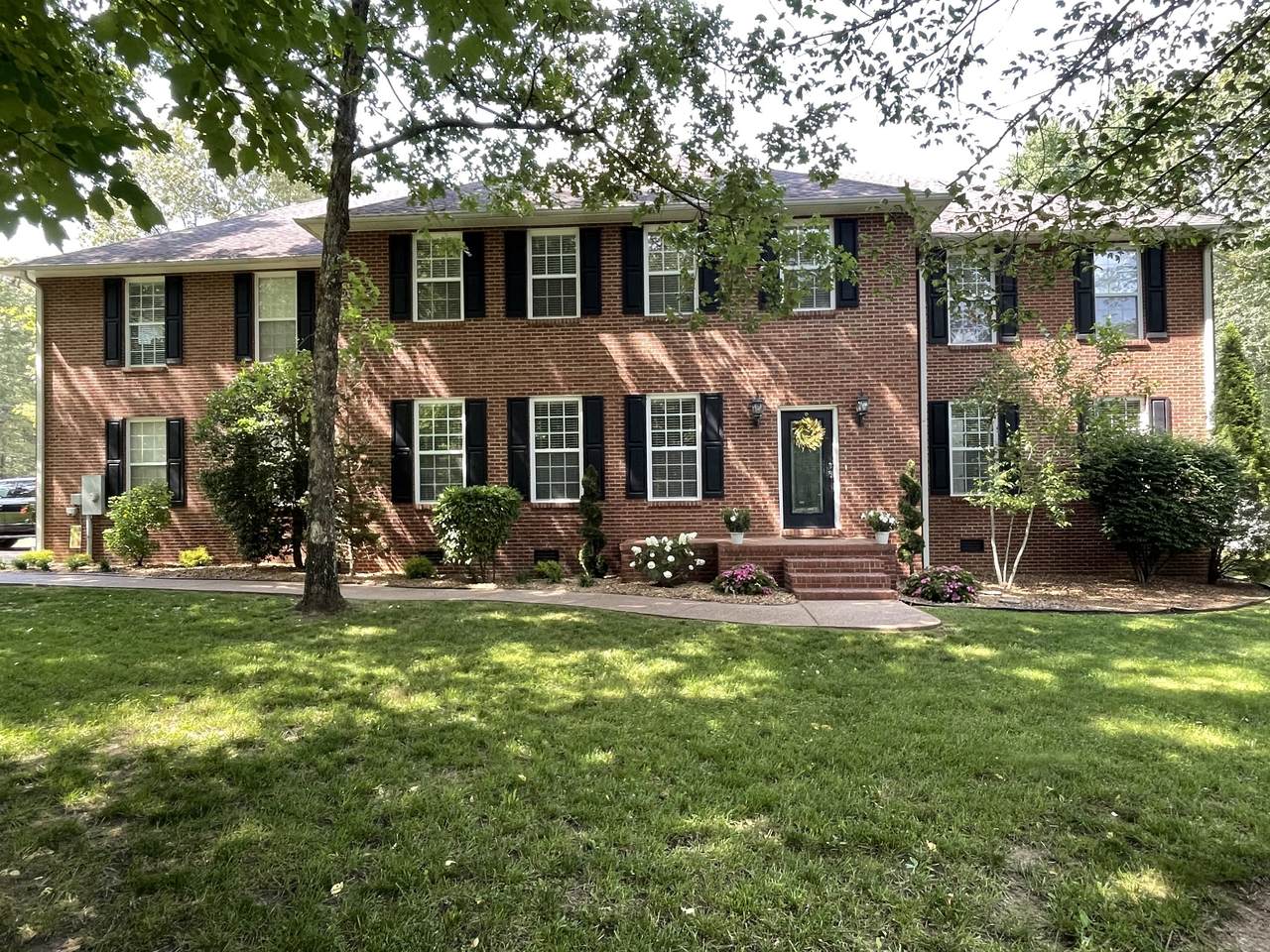 169 Winterberry Cir - Photo 1