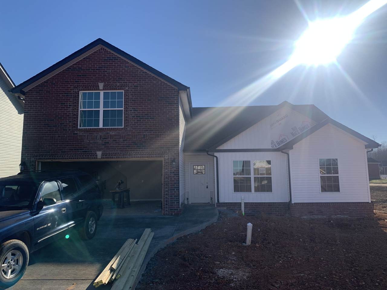 207 Cedar Springs 3 - Photo 1