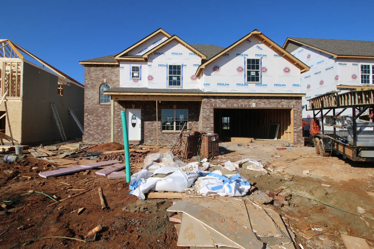 540 Summerfield - Photo 1