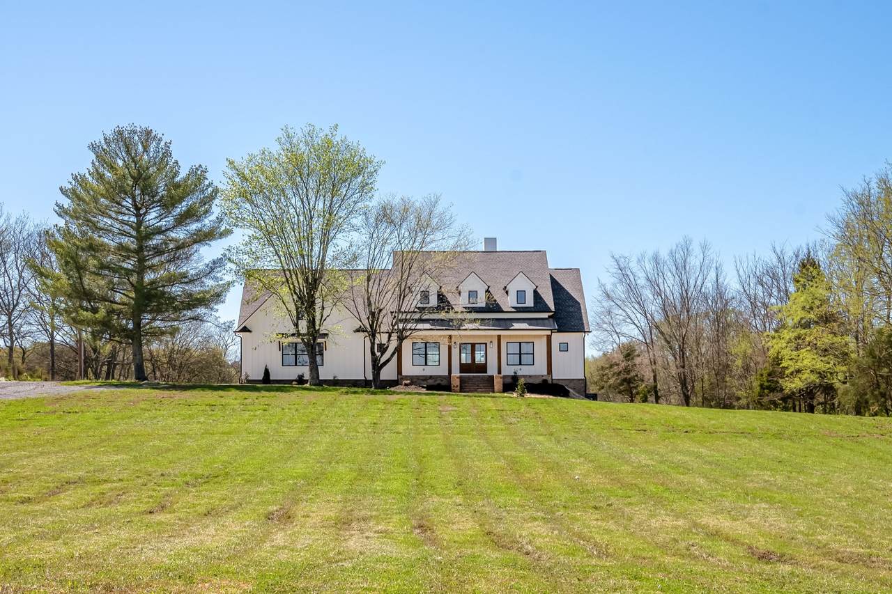 369 Neals Ln - Photo 1