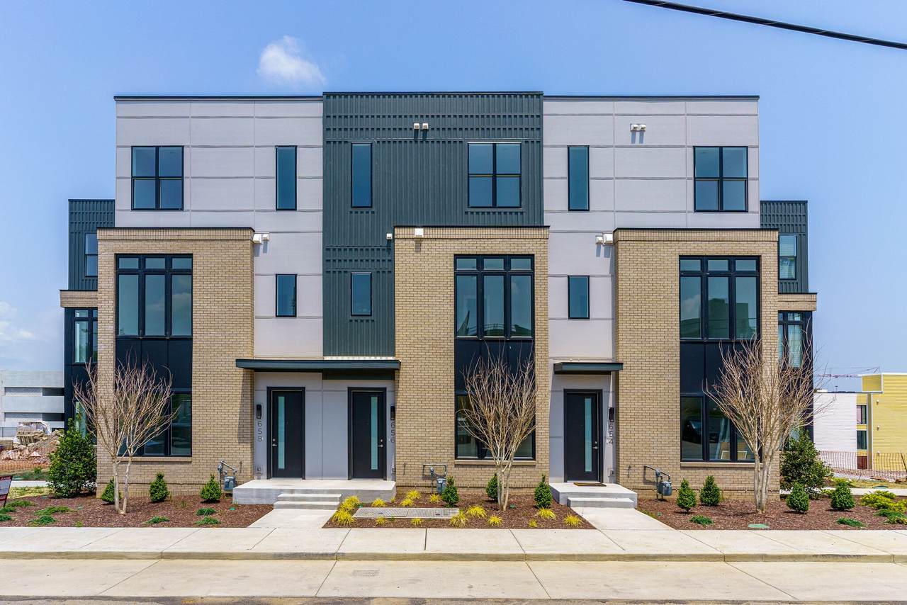 656 Hamilton Ave - Photo 1