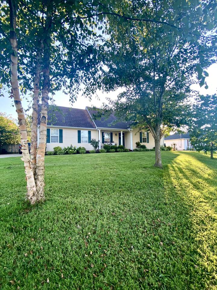 2714 Lone Oak Dr - Photo 1