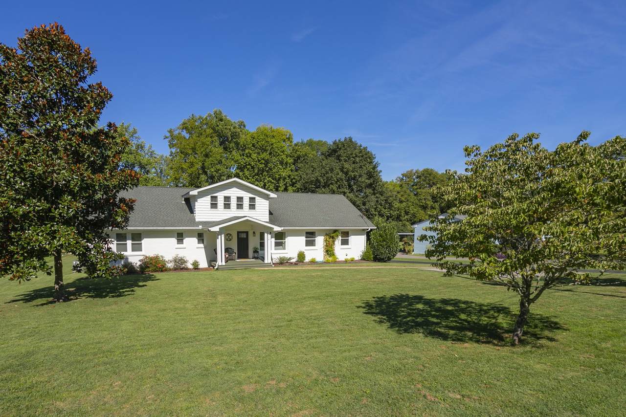 114 Blue Grass Dr - Photo 1