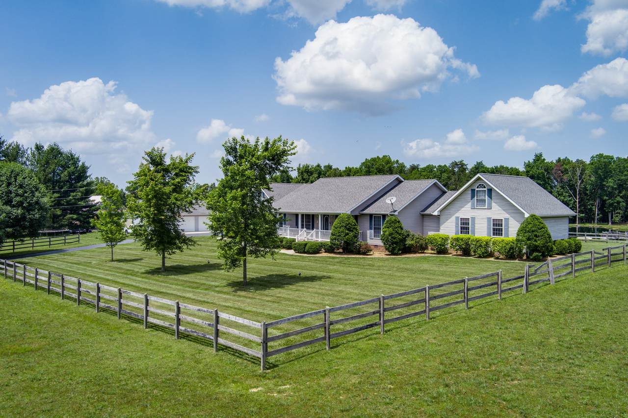 1130 Old Martha Washington Rd - Photo 1