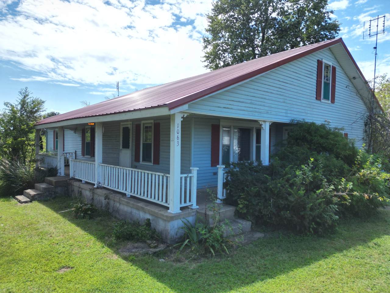 1063 Rabbit Trail Rd - Photo 1