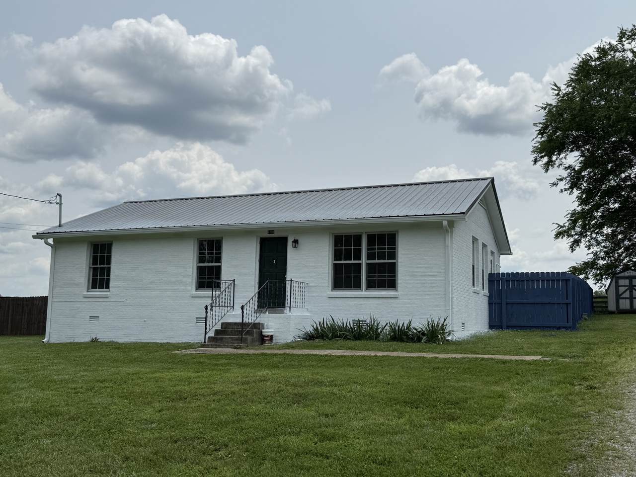 4708 Randlin Dr - Photo 1