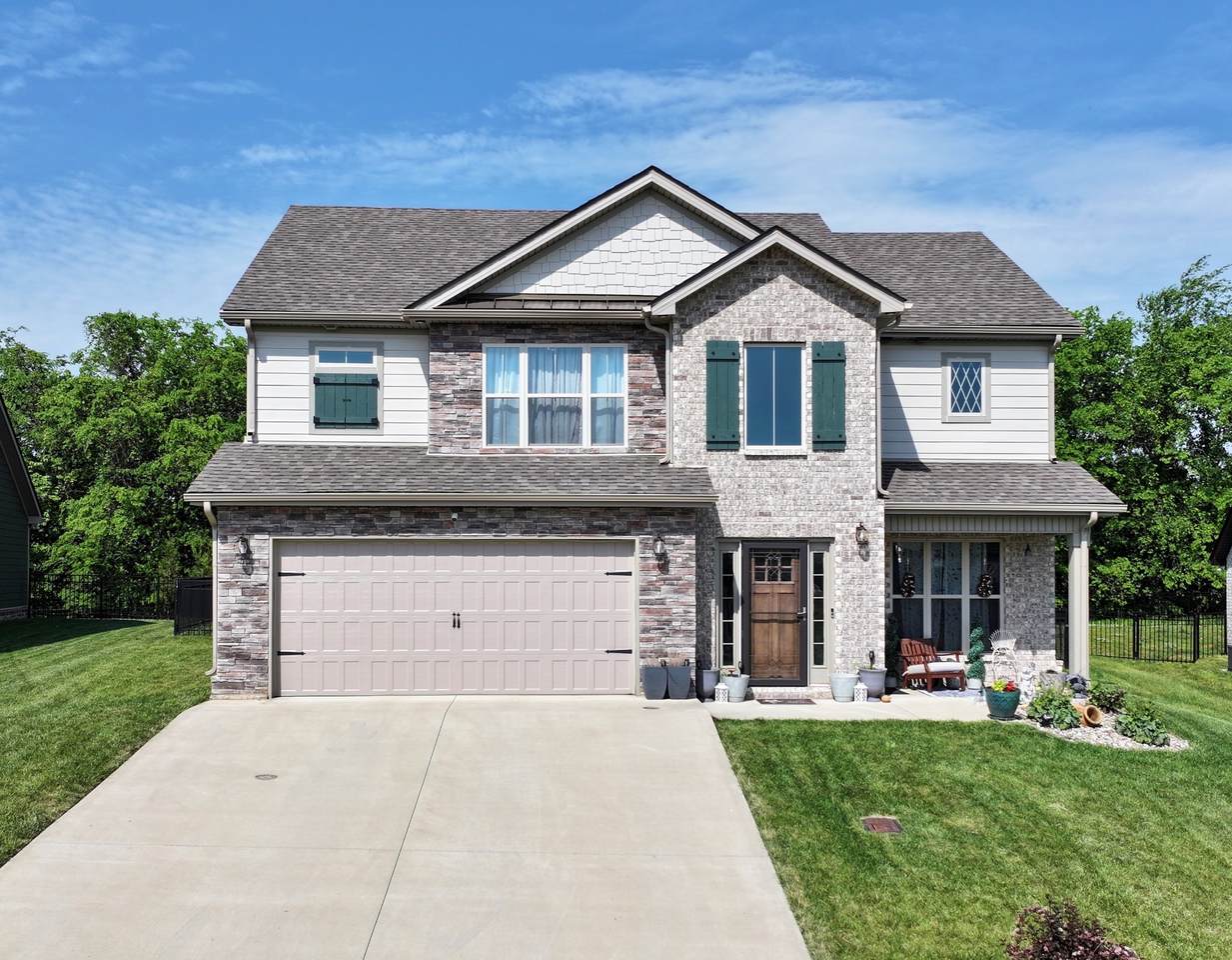 369 Frontier Dr - Photo 1